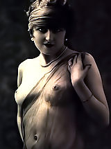 Discover the Naked Women in Photos Shot In 1920-1930 from the Vintage Porn Collection of VintageCuties.com